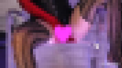 【ローアングル】マイクロミニでチラチラセクシーチェア　サンプル画像1