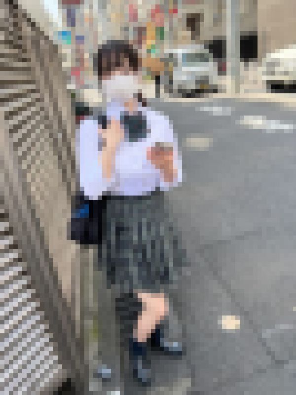 顔出し【個人撮影】垢抜けない地味めなオマ○コちゃんとの割り切り映像_中出しされてイキ顔まで披露してます。 サンプル画像