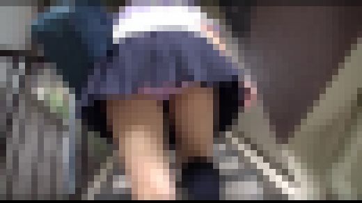 【実録出版】階段女子●生 #021 EBJK-003-09　サンプル画像1