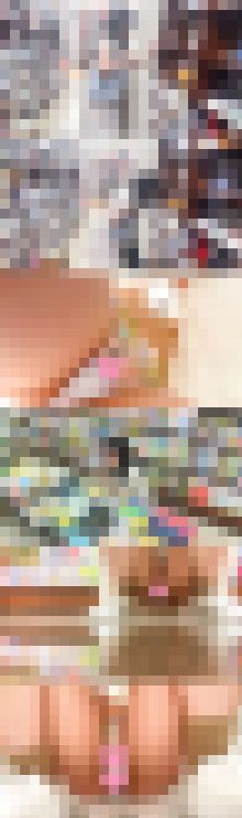 美女おまんこ丸見え♡パンツずれハプではみ出る可愛いオマンコ/M字開脚で食い込み【素人/逆さ撮りパンチラ】　サンプル画像2