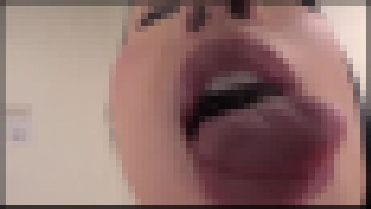 【フリーダム】若い男の射精する姿を見るのが大好きな女教師に学校内で何度もセンズリ射精させられてる僕#005NFDM-485-05　サンプル画像1