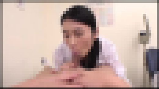 【フリーダム】若い男の射精する姿を見るのが大好きな女教師に学校内で何度もセンズリ射精させられてる僕#005NFDM-485-05　サンプル画像2