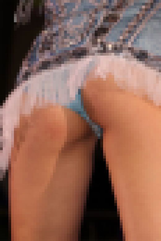 【速報】クロスファイブ名古屋2023のエッチなキャンギャルちゃん★ダンスステージ編★期間限定【その５】　サンプル画像2