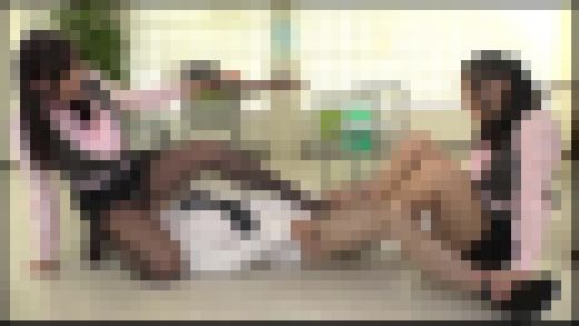 【フリーダム】ブチギレたOLが色々なパンストで脚責め #001 NFDM-487-01　サンプル画像3