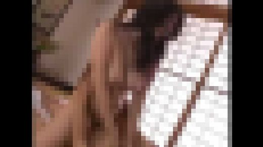 {私の胸のせいで集中できなくてごめんね！！}巨乳おばさん家庭教師 童貞君の学生さんにまさかの生ハメ！膣内で暴発され何度も中出し　　サンプル画像2