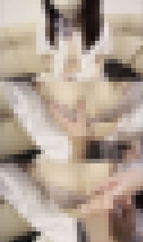 【おっぱい痴漢40-2】おっぱいをこれでもかと触られまくる前回のお人形さんのような可愛いコ！！w　サンプル画像1