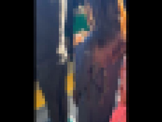 素人痴漢日記１０７TRAIN目★朝日に輝くチェックスカート女子の生態　サンプル画像3