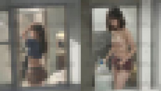 とあるマンションの一室　～カーテンを閉めない部屋～　サンプル画像1