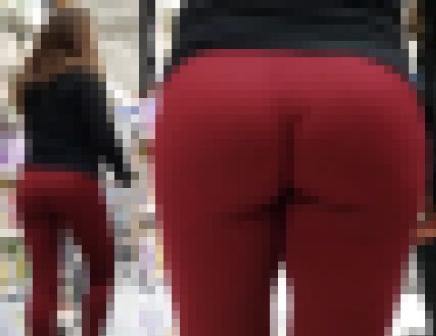 【フルHD】ジャージのデカ尻！強烈な肉厚のお尻です　サンプル画像1