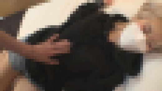 こちょこちょ族　グラドル級の同人モデルは金髪超敏感娘　すず　21歳　私服編　サンプル画像1