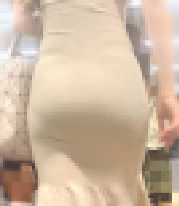 超Ｓクラスの激レア美巨尻降臨！希少な超パッツンスカートのスーパーボディ＋エロ尻で庶民を誘惑！ 下品なタイトスカート セレブ編 サンプル画像