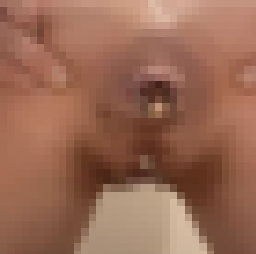 小便お漏らし　肛門に詰められた豆とザーメン放出　サンプル画像3