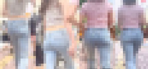 デカ尻vs美尻！超Sクラスの生意気小娘たちによる鮮度抜群なWエロ尻で男をたぶらかす！ 下品なケツ比べ編　サンプル画像3