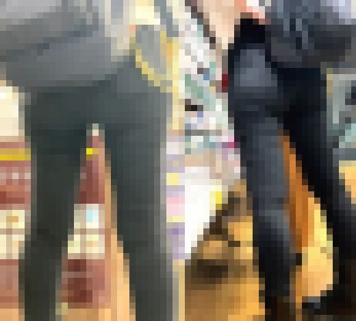 史上最高のかっこいい黒スキニー 連続お尻突き出しを激写【街中風景085】　サンプル画像3