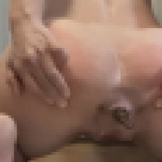 素人雌犬調教　自然便の訓練中　浣腸なしの自然便　泣きながらいきんで脱糞　サンプル画像1