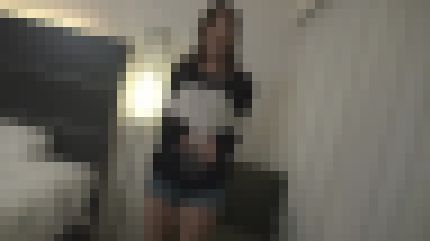 スレンダー美乳の25歳フリーターが膣奥まで激しく突かれアソコをビショ濡れにして喘ぎまくる　サンプル画像1