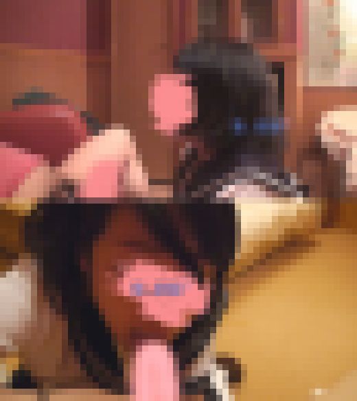 性処理　肉便器【生々しいガチ映像】弱み　ブサカワ　ノーカット従順フェラ！　サンプル画像1