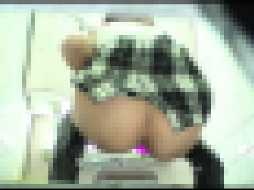 GAL接写 トイレ in大阪ゲームセンター #007 DTD-002-02 サンプル画像3