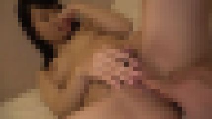 【再販】童顔巨乳の23歳人妻が初ハメ撮りで久しぶりの男根に感じまくり　サンプル画像2