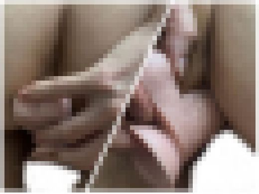 【美人妻のアナルSEX】ケツ穴にディルド挿れたままオマンコ突き2穴SEX。ズポズポしたあとアナル開いて汚いアナル見られて興奮する　サンプル画像1