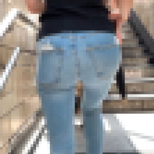 【OLシリーズ】ｷﾀ━(ﾟ∀ﾟ)━!!ガチ美人エロ美尻のスキニーデニムのボイン！【192】 サンプル画像