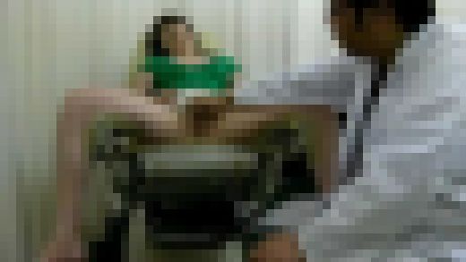 診察台レ●プ　Part 2　IQPA-179-2　サンプル画像1