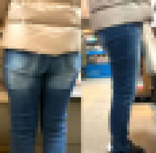 奥様が履き古したスキニーデニムをじっくり観察 長年大きなお尻を包み込んできた蒸れ蒸れジーンズ 【街中風景089】　サンプル画像1