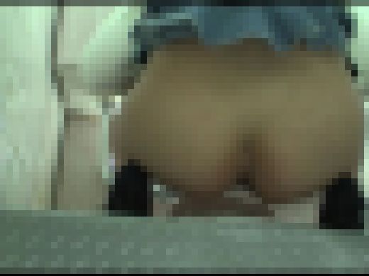 GAL接写 トイレ in大阪ゲームセンター #020 DTD-004-03　サンプル画像1