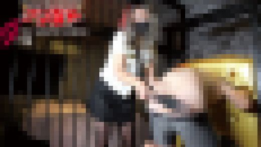 高身長美脚刑務官AyaギロチンＭ男くすぐり乳首責めお尻スパンキング　サンプル画像1