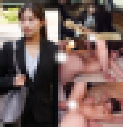 高学歴清楚OL 北山さん（仮名）営業研修中車内チカン→昏■中出しかん サンプル画像