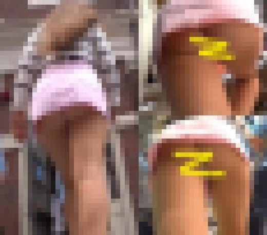 【尻、尻、尻www！！ボリューム満点なお尻を惜しげもなく見せてくれるお姉さんを盗撮！】 サンプル画像
