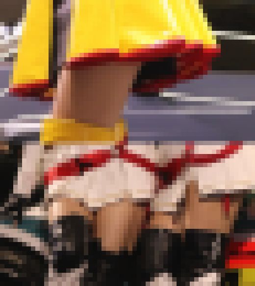 【5分フルHD動画】東京オートサロン2024のエッチなキャンギャルちゃん★期間限定【その４】　サンプル画像1