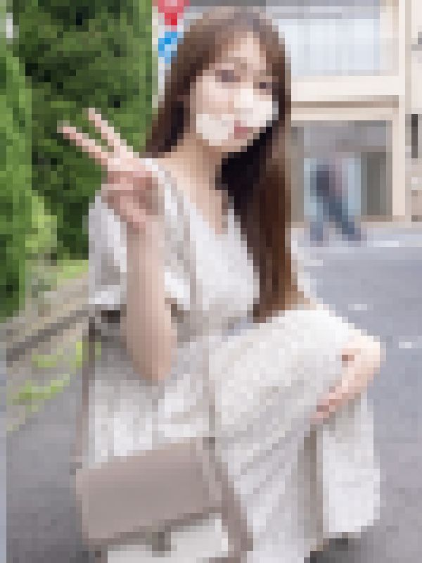 ヤリモク拒絶のスレンダー巨乳美人に手コキ交渉！塩対応のツンドラ系かと思いきや生チンポに発情してしまうちょろマンだったので中出しＳ サンプル画像