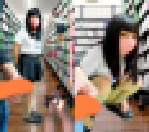 【女性体験談】私が○○さいの時にされたこと。黒のひらミニに迫る恐怖！　サンプル画像3