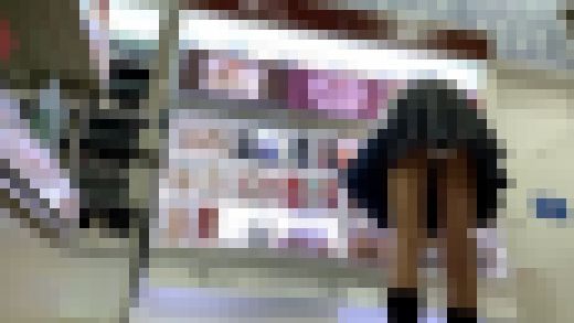私立T高● J●パンチラ盗撮~第二弾~ (特典)　サンプル画像2