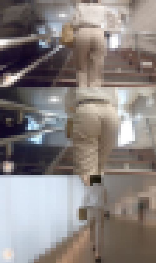 【FHD高画質】 シームレスショーツばり浮きOL　サンプル画像1