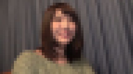 笑顔が可愛い20歳キャバ嬢が初ハメ撮りで真っ白な巨乳を揺らして喘ぎまくる サンプル画像