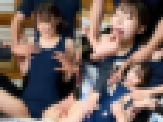やせ型ショトカ美しょうじょの体操服とスク水を切り刻んで輪カン…泣いてもやめないイラマ・連続中出しと顔射でザーメンの味しっかり覚え　サンプル画像1