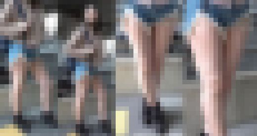 下半身丸ごと全露出してるド変態ド下品JDを粘着接写　サンプル画像1