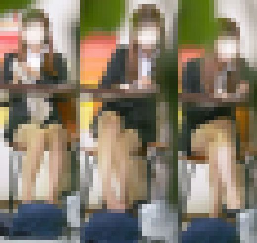 美人スーツお姉さん　隙をついてパンティ覗き　サンプル画像2