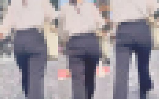 清楚な女のムニュ巨尻！王道スラックスの中で美巨尻をムニュらせて男を挑発！ 下品なスラックス女 編　サンプル画像1