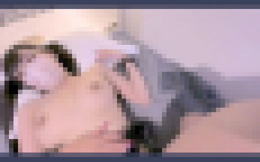 ザーメン垂らしながら出勤！桜色の乳首とアソコの秋葉のコンカフェ嬢に無断で中出しとごっくんさせてそのまま出勤させてやった！　サンプル画像2