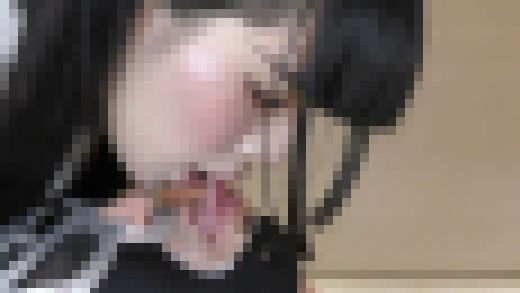 初撮り！18歳合法J○しほちゃん！禁断の唾キス！お宝映像！　サンプル画像2