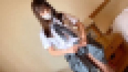 【個人撮影】セーラーマ●コちゃんとの割り切り映像_幼い身体に種付けされる瞬間をお披露目。　サンプル画像1