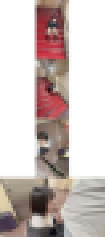 【野外露出】ゲーセン近くの非常階段でお客さんに見られそうになりながら野外露出ハメ サンプル画像1