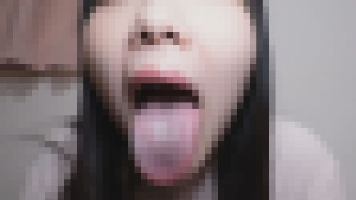 薄白コケ舌と濃厚唾で私の老顔を舐め見えない所で手淫する女優の卵（完全オリジナル）　サンプル画像1