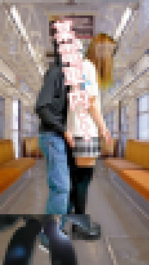 【女性体験談】私が女子大生の時にされたこと。ミニスカニーハイに迫る恐怖! サンプル画像3