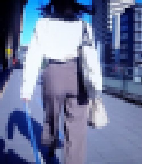 美人女子大生、OL、ギャルのプリプリ美巨尻がイヤらしい サンプル画像