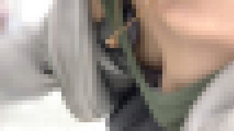 よつば【胸チラ動画】グリーン・タンプトップＪＤ　サンプル画像1