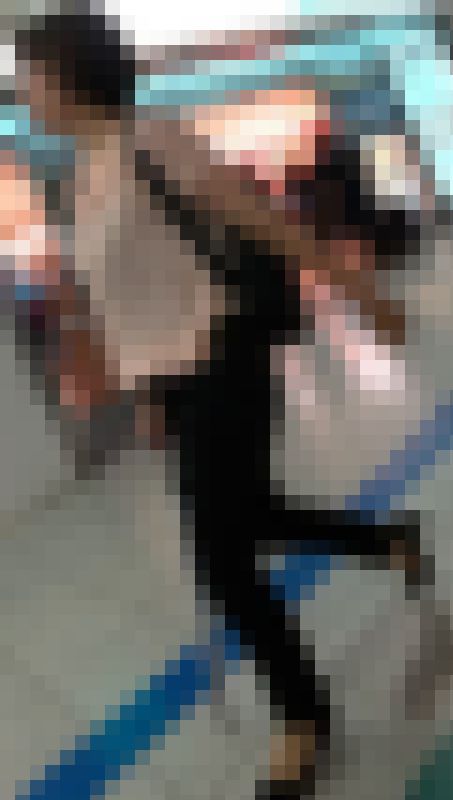 揺れすぎる爆乳OLのたわわ乳！ サンプル画像